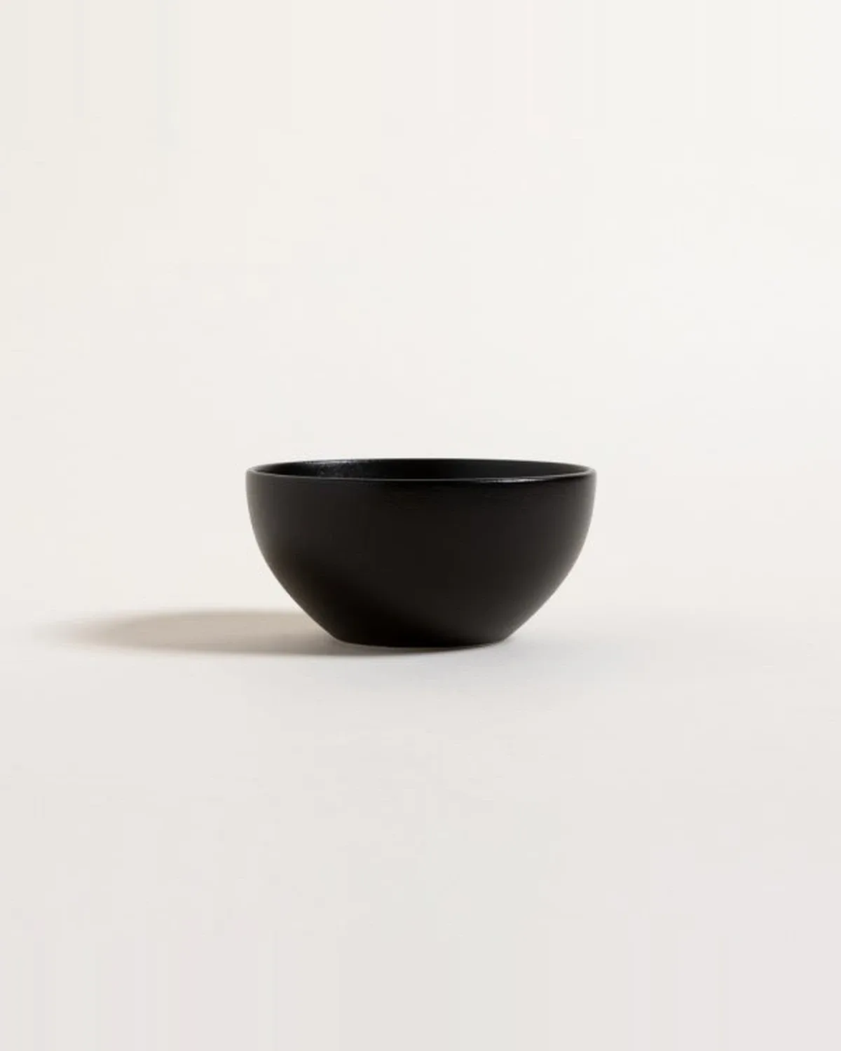 Bowl Fine Plus Black Sand 12,5 cm — Casa de Sillones, vista 2