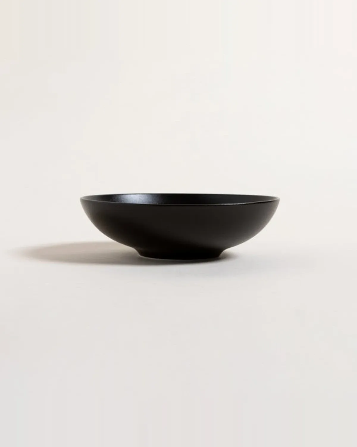 Bowl Fine Plus Black Sand 19 cm — Casa de Sillones, vista 2
