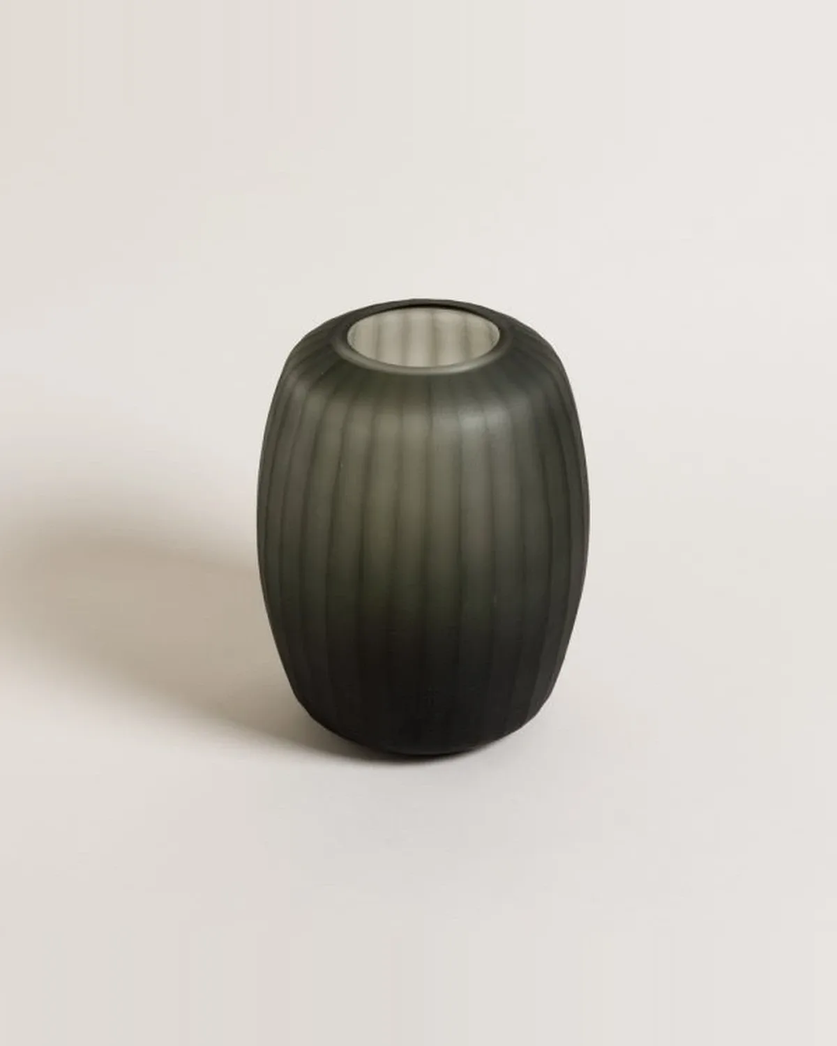 Florero Lille Dark Grey 16x24 cm — Casa de Sillones, vista 2