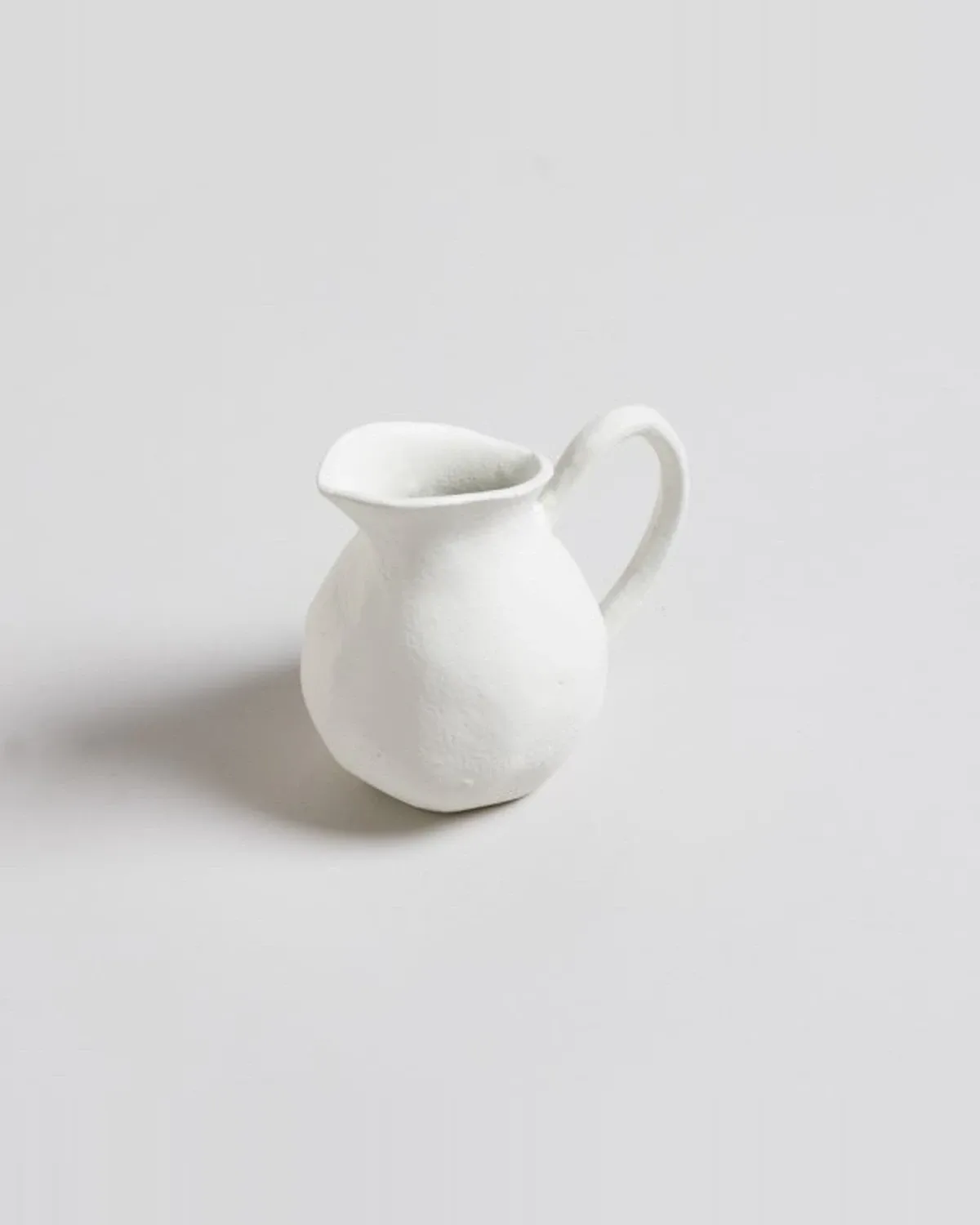 Jarra Deco Lodhi 13,5x9x13 cm — Casa de Sillones, vista 2