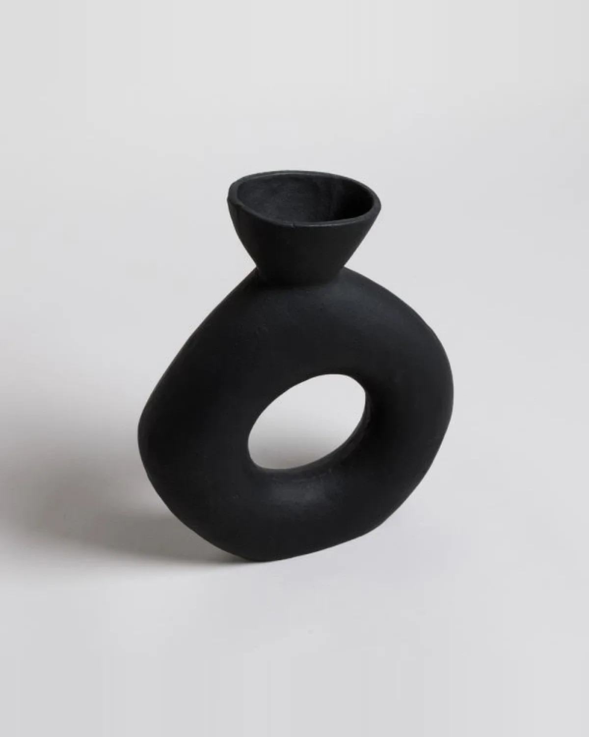 Jarrón Vikas 25x8x31 cm — Casa de Sillones, vista 2
