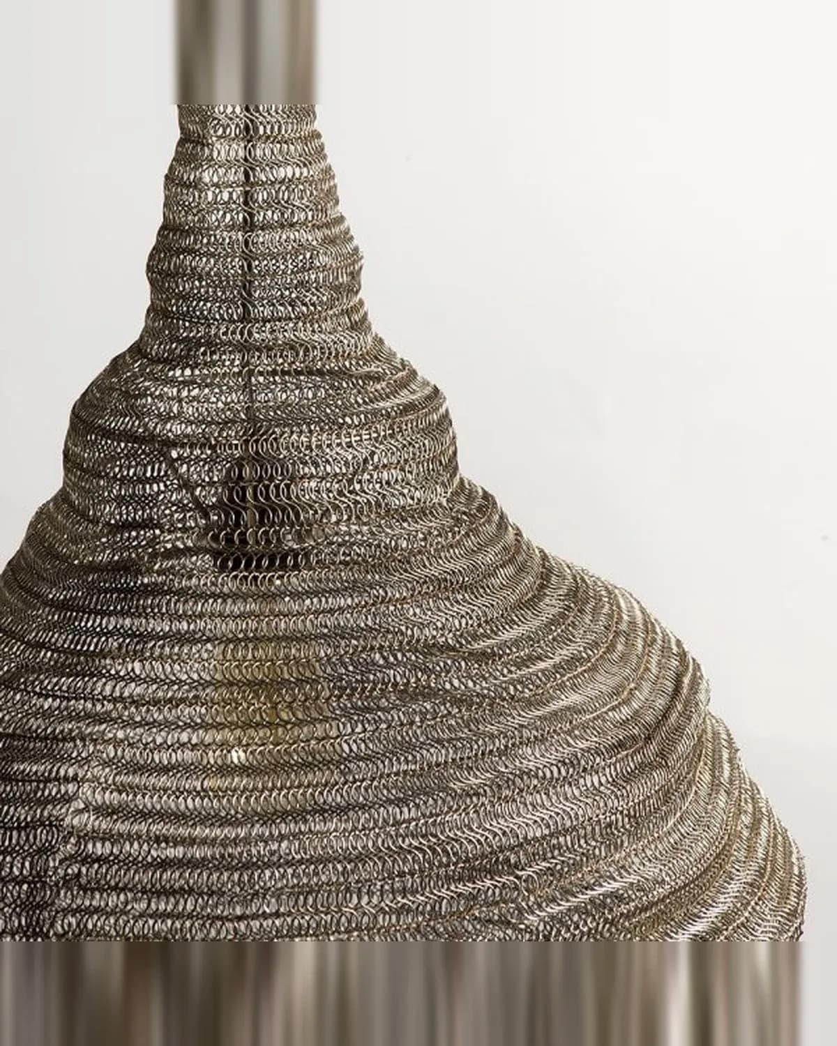 Lampara Colgante Madhur Silver Antique 72x50 cm — Casa de Sillones, vista 2