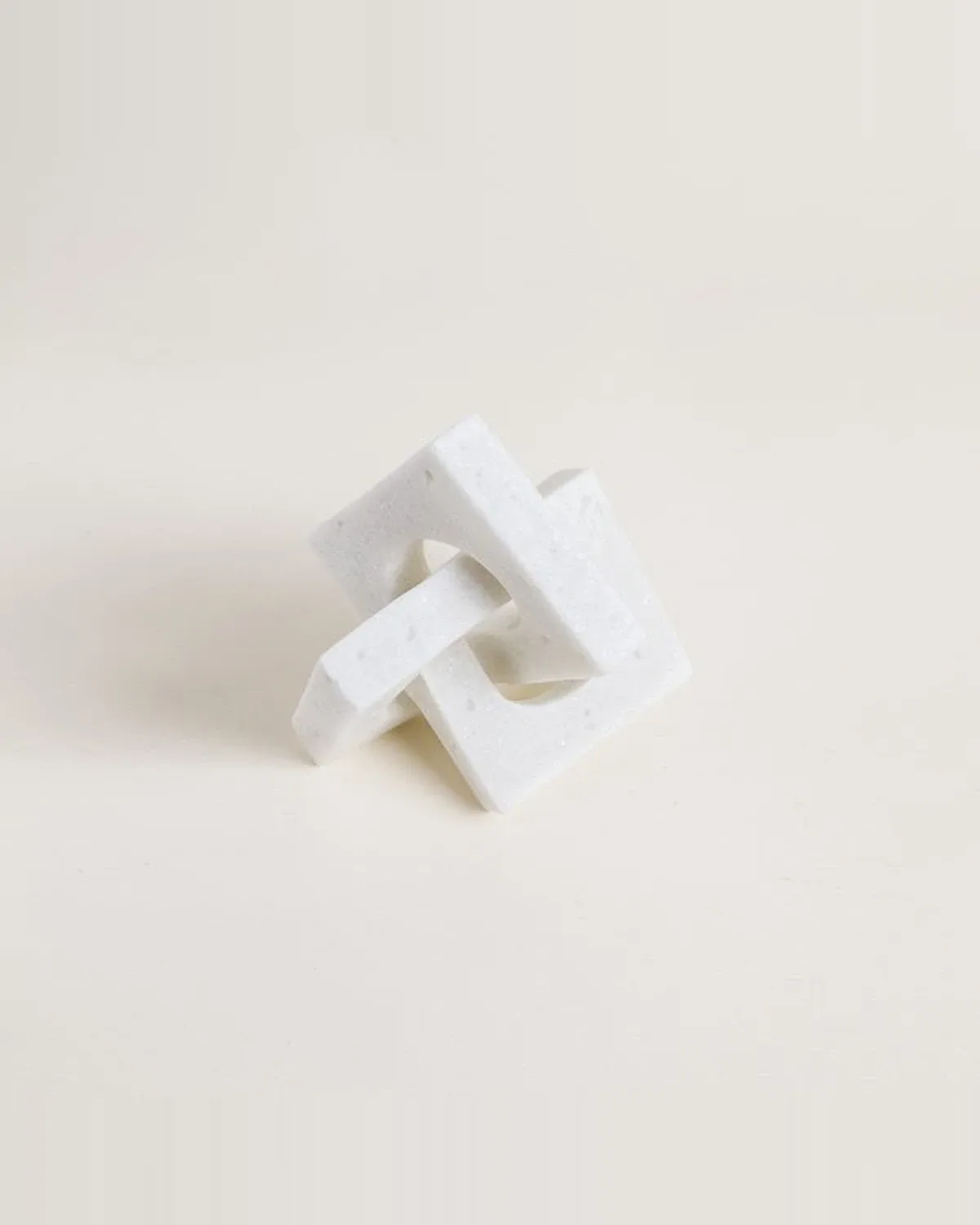 Nudo Simetrico Shanghai 13x14x17 cm — Casa de Sillones, vista 2