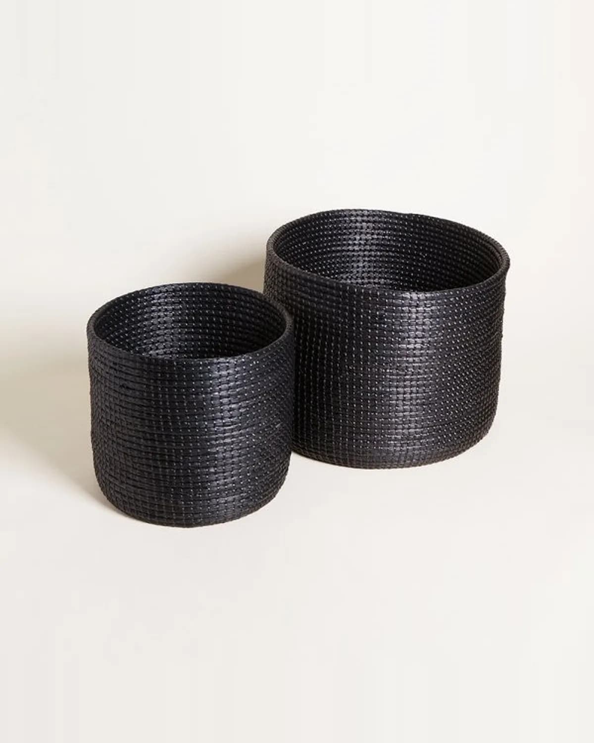 Set x 2 Canastos Halong Negro 35x42 CM/30x34 cm — Casa de Sillones, vista 2