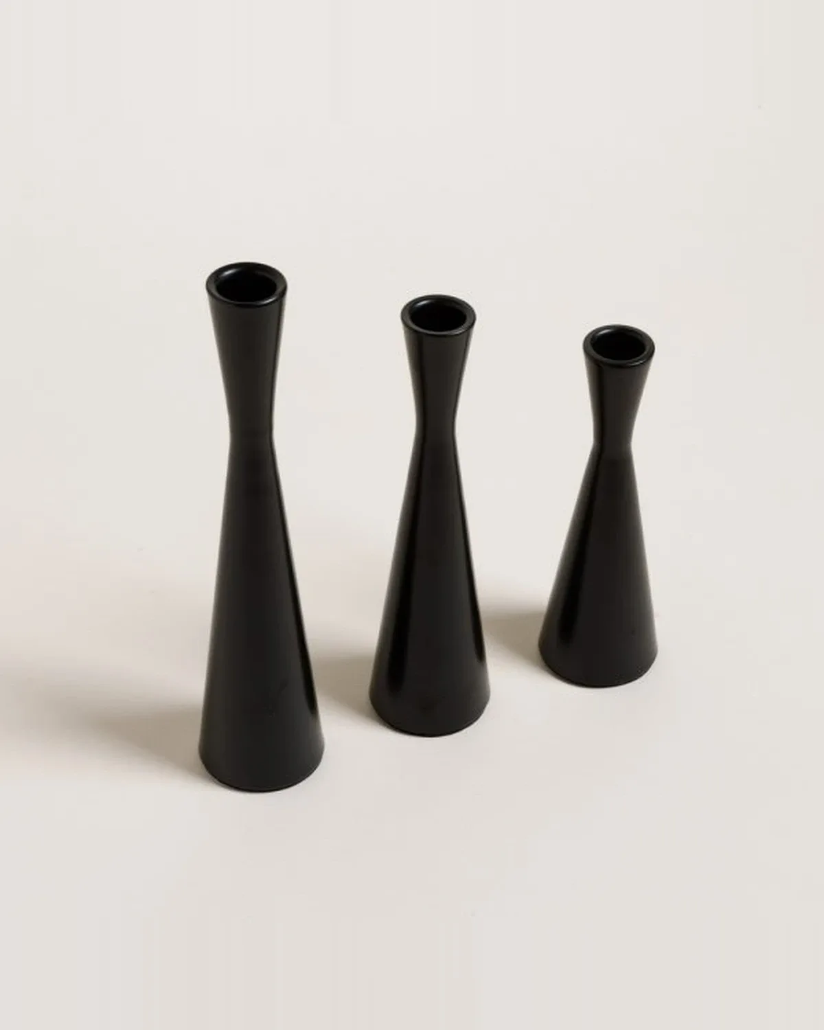 Set x 3 Portavelas Zeil Black 18/22/26 cm — Casa de Sillones, vista 2