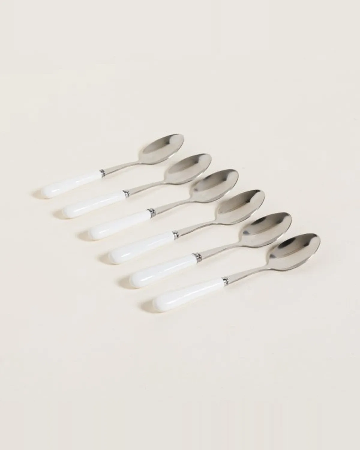 Set x 6 Cucharas de Acero con Mango de Ceramica Blanco 14,5 cm — Casa de Sillones, vista 2