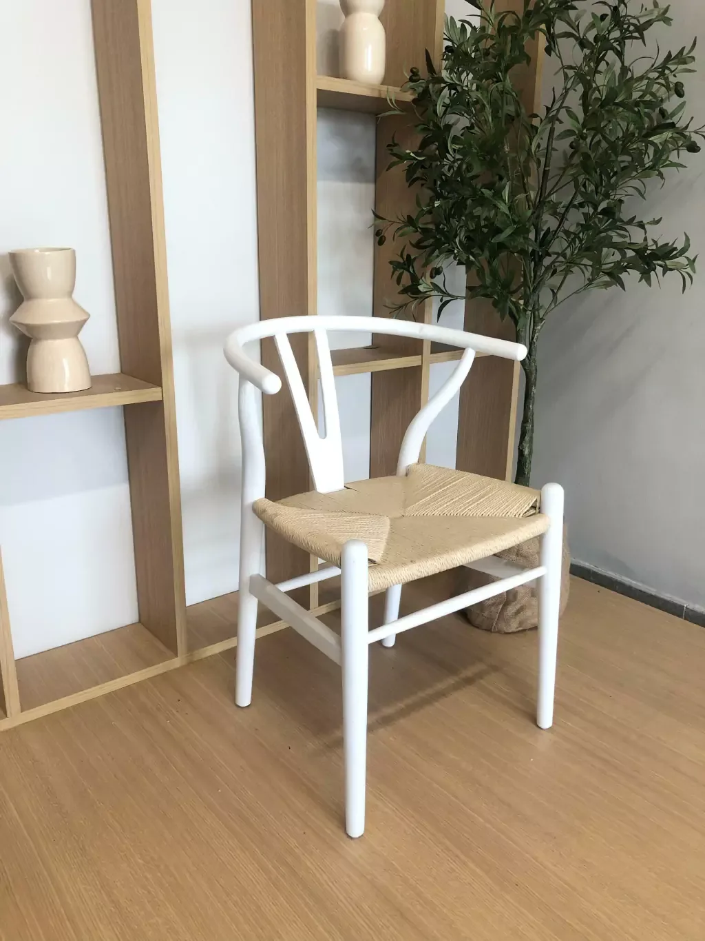 Silla Wishbone Natural White — Casa de Sillones, vista 2