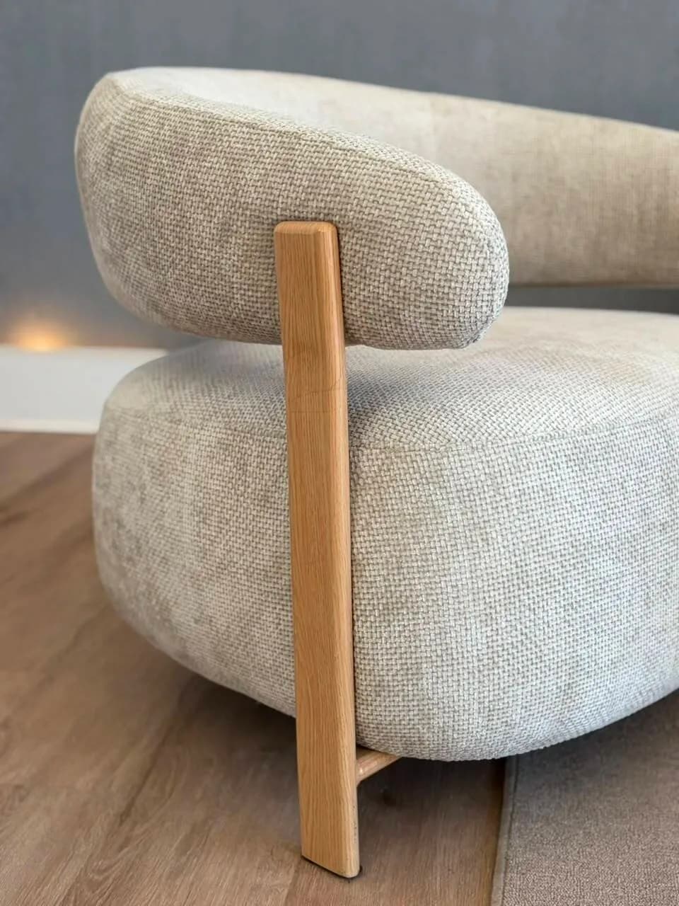 Sillón Bari Chenille Beige — Casa de Sillones, vista 3