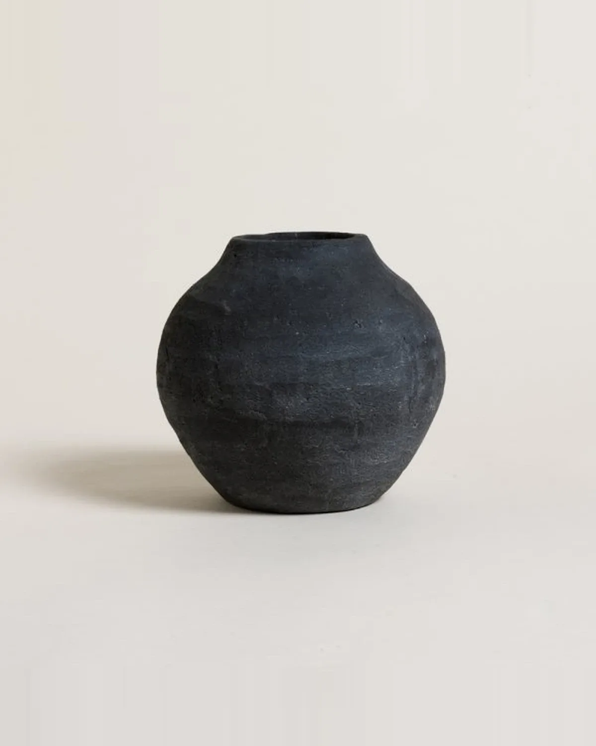 Tinaja Giza Black 20,5x19 cm